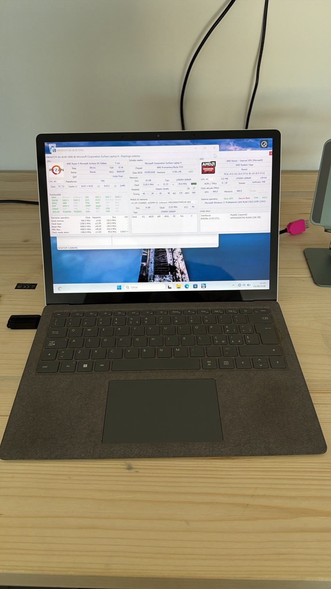 Microsoft Surface Laptop 4 13,5” Ryzen 5 4680U 16GB 256GB SSD Windows 11 Pro - JoJòTechRepair