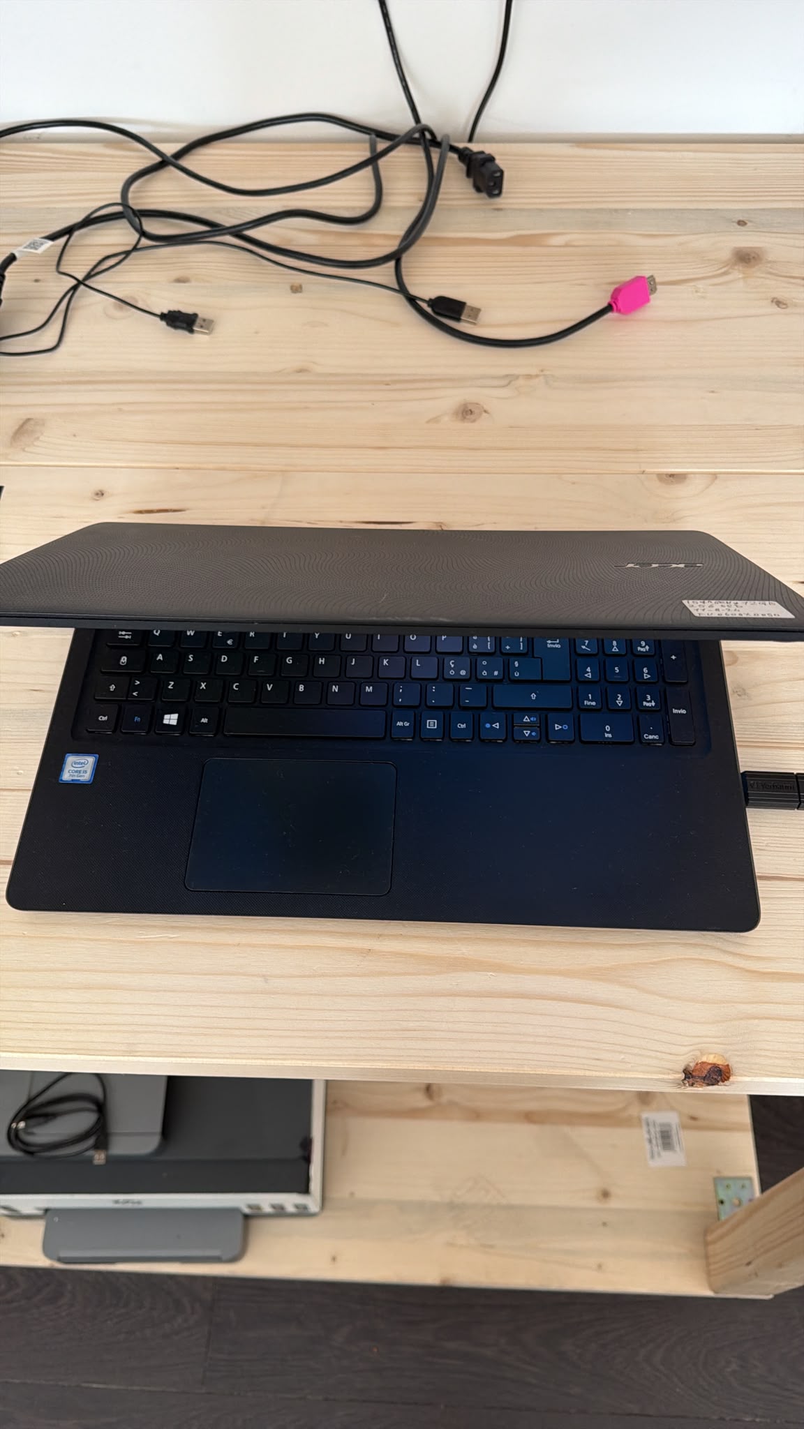 Acer Extensa 2540 | Intel Core i5 | 8GB RAM | SSD 128GB | Windows 11 Pro - JoJòTechRepair