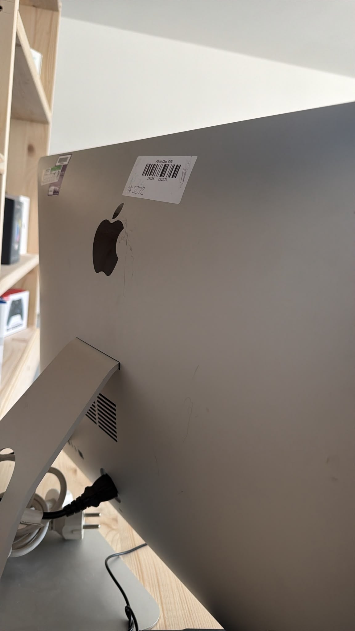 Apple iMac 21,5” Retina 4K 2017 i5 8GB SSD Samsung 250GB – macOS Ventura - JoJòTechRepair