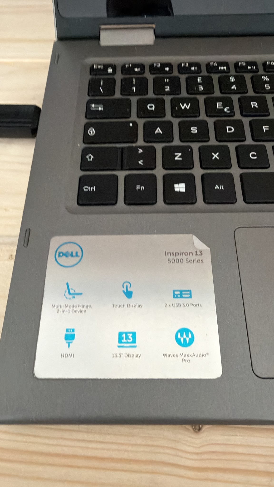 Dell Inspiron 13 5378 2-in-1 Touch i7 16GB SSD 256GB Windows 11 Pro - JoJòTechRepair
