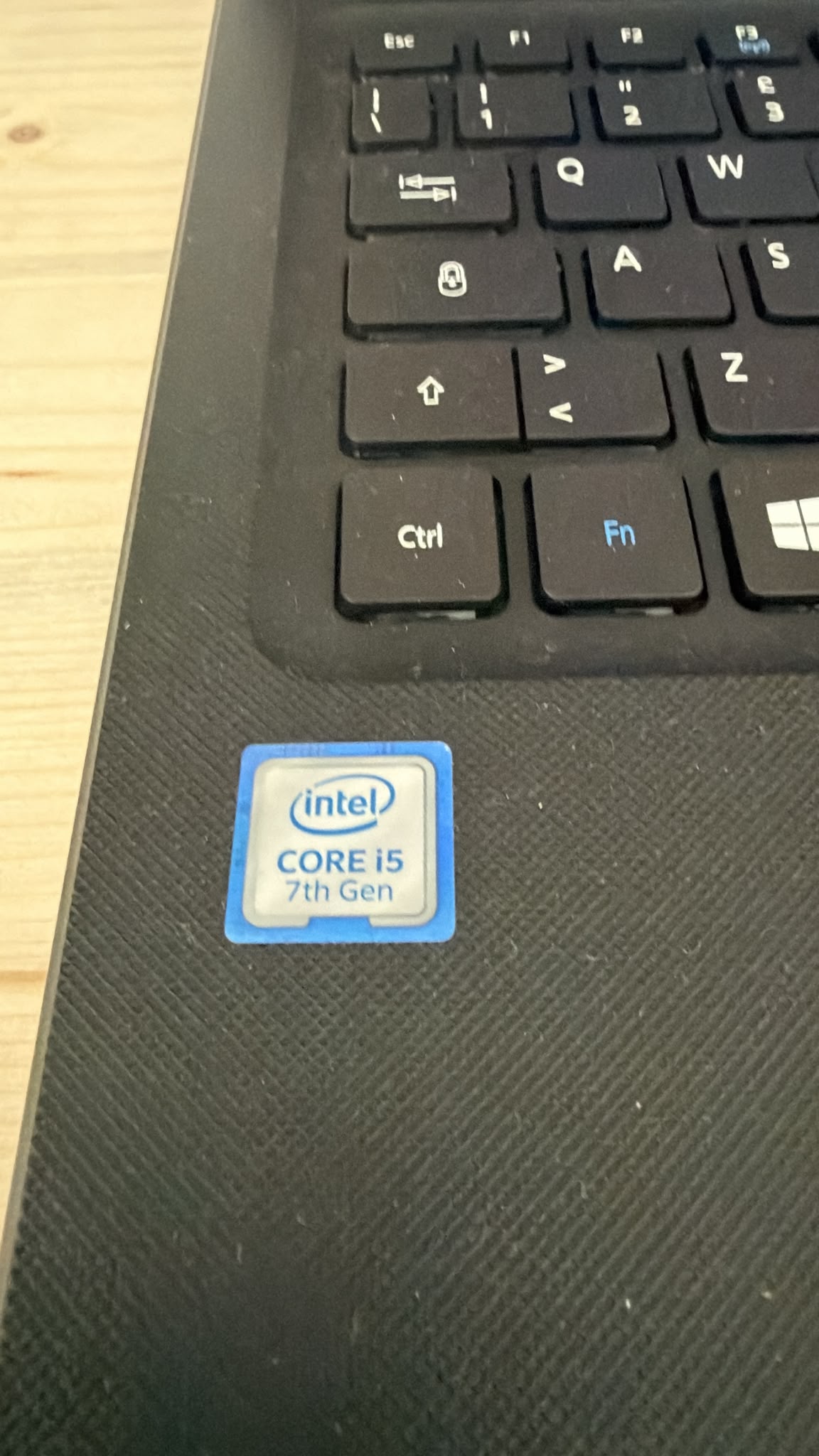 Acer Extensa 2540 | Intel Core i5 | 8GB RAM | SSD 128GB | Windows 11 Pro - JoJòTechRepair